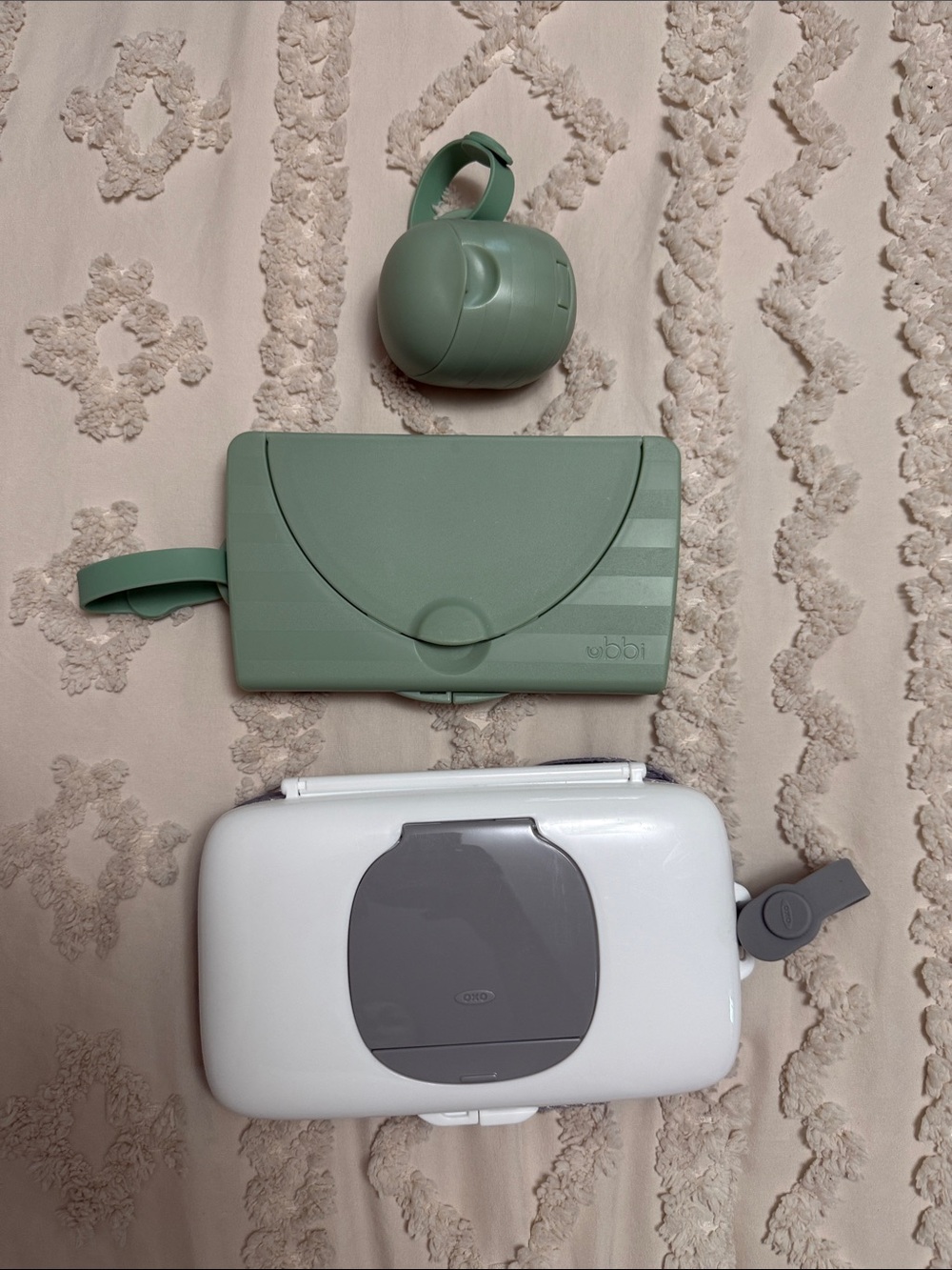 Ubbi Sage Green Baby Wipe Dispenser + White Travel Case